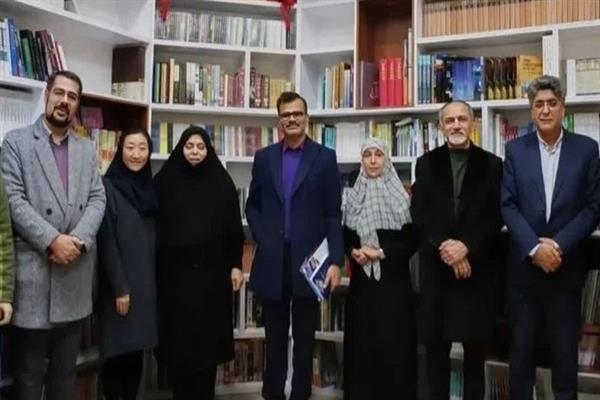 حضور آقای دکتر حجت الله جوانی در مراسم روز جهانی زبان هندی در دانشکده زبان های خارجی دانشگاه تهران